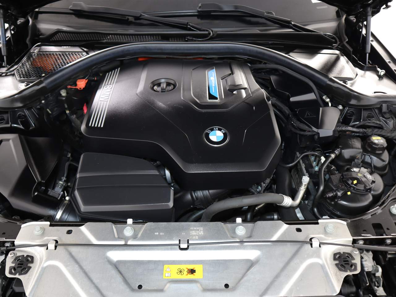 2021 BMW 3-Series 330e