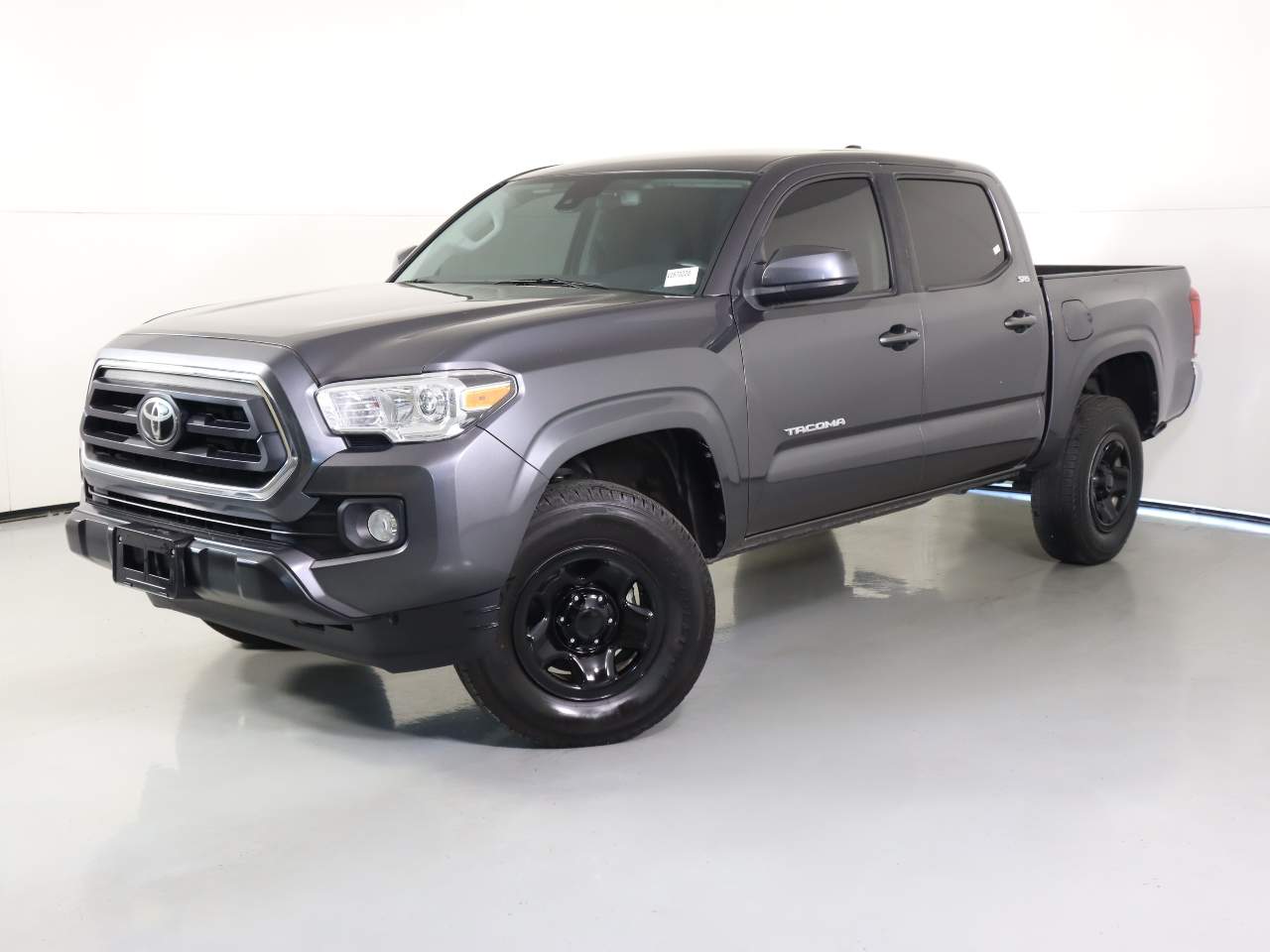 2022 Toyota Tacoma SR5 Crew Cab