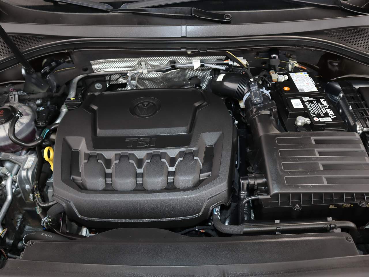 2023 Volkswagen Tiguan SE