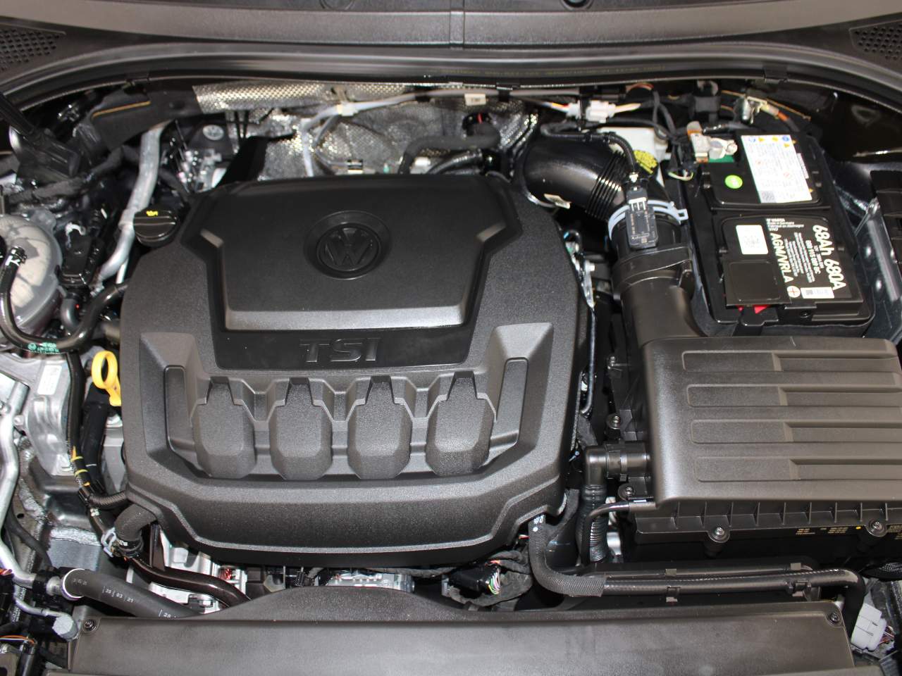 2022 Volkswagen Tiguan SEL R-Line 4Motion