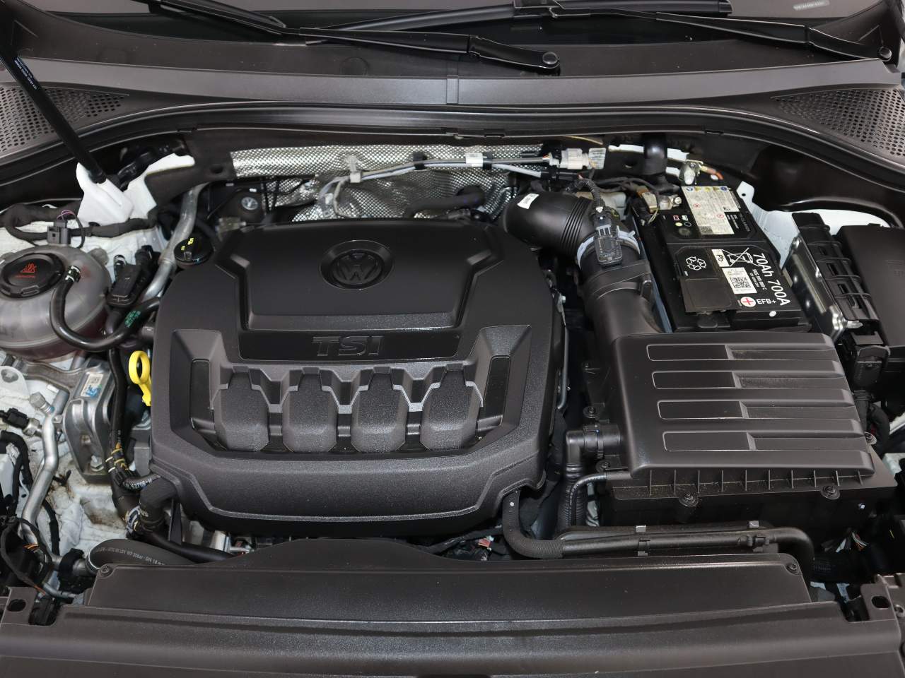 2024 Volkswagen Tiguan SEL R-Line 4Motion