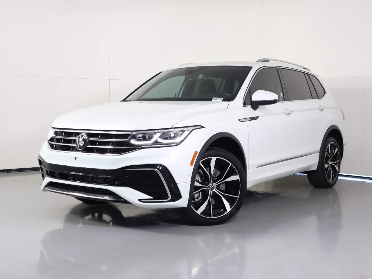 2024 Volkswagen Tiguan SEL R-Line 4Motion