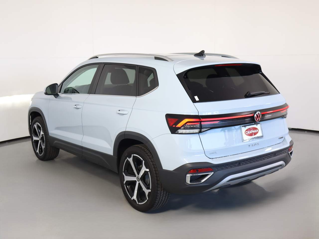 2025 Volkswagen Taos SEL 4Motion