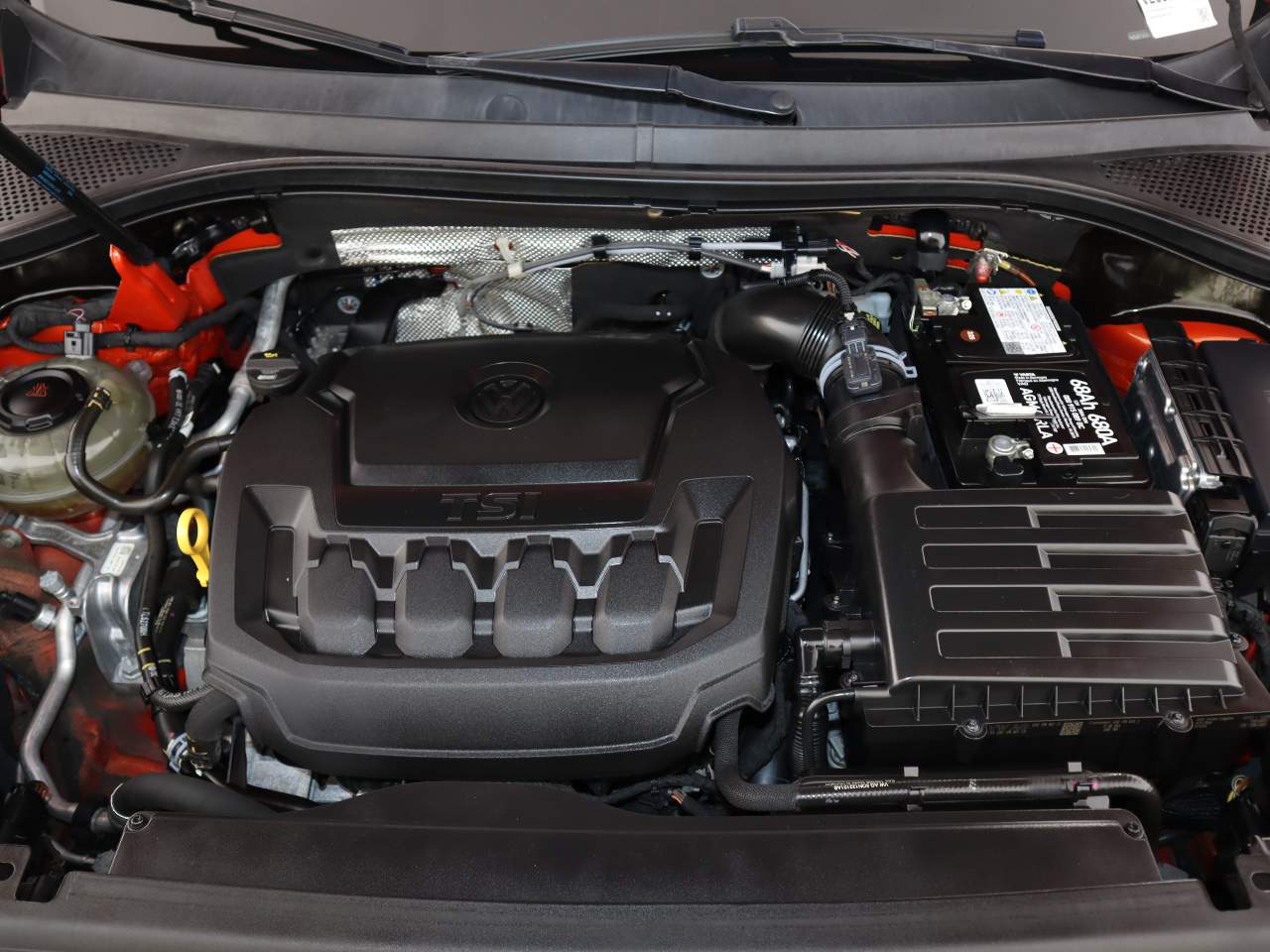 2018 Volkswagen Tiguan 2.0T SEL Premium