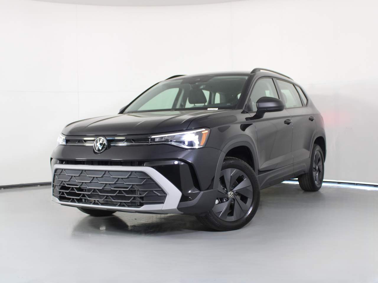 2025 Volkswagen Taos S