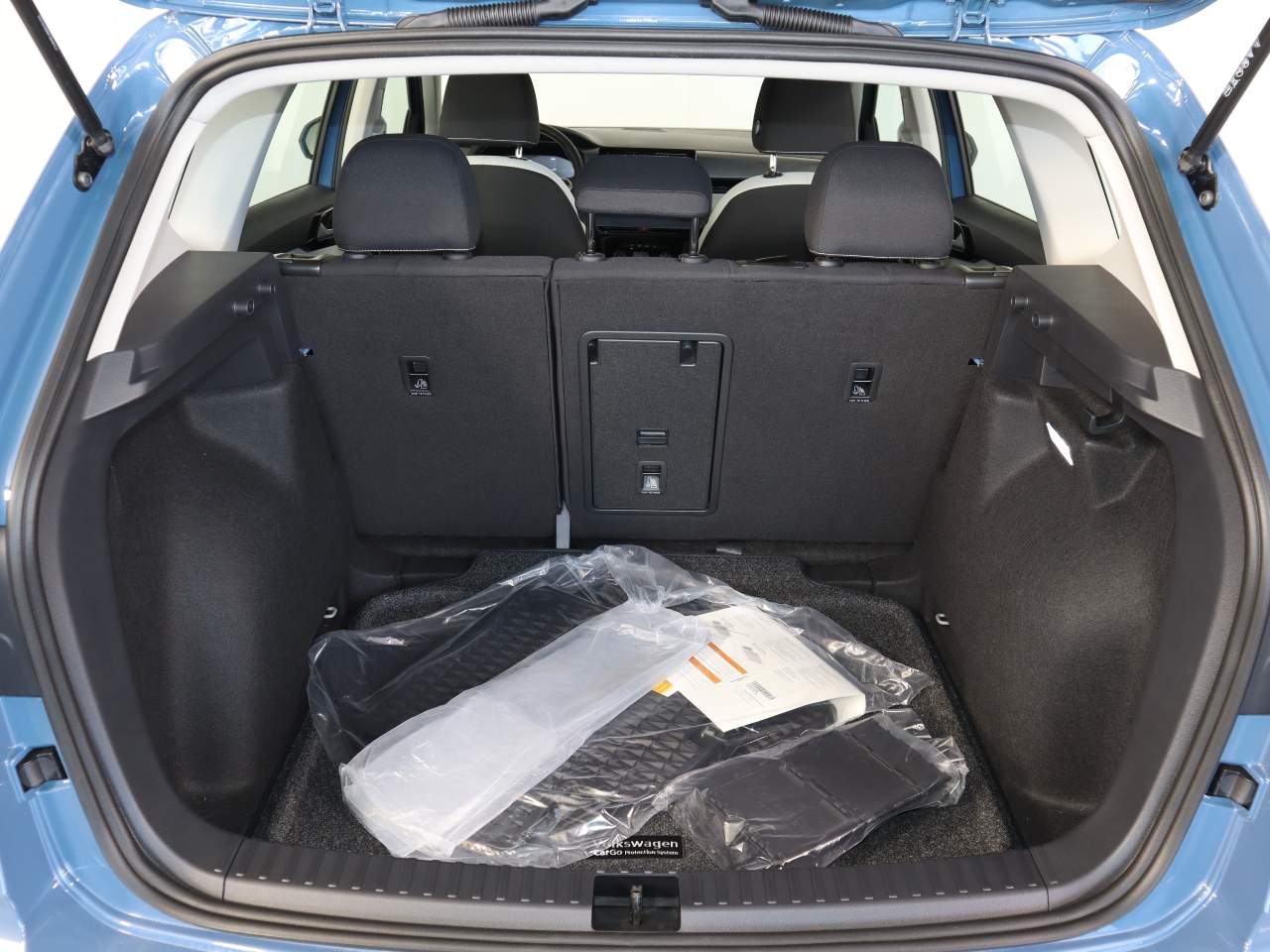 2025 Volkswagen Taos S