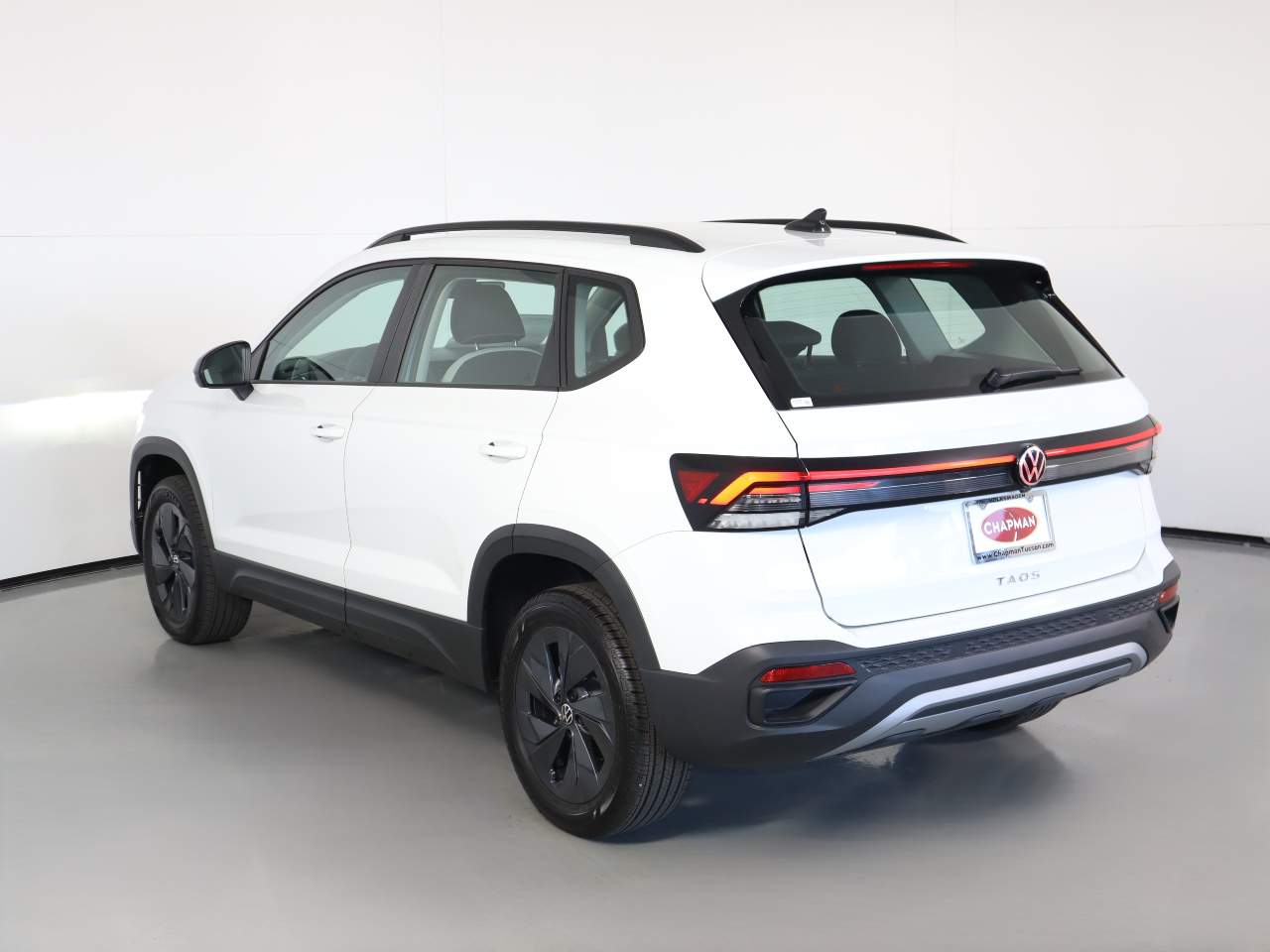 2025 Volkswagen Taos S photo 2