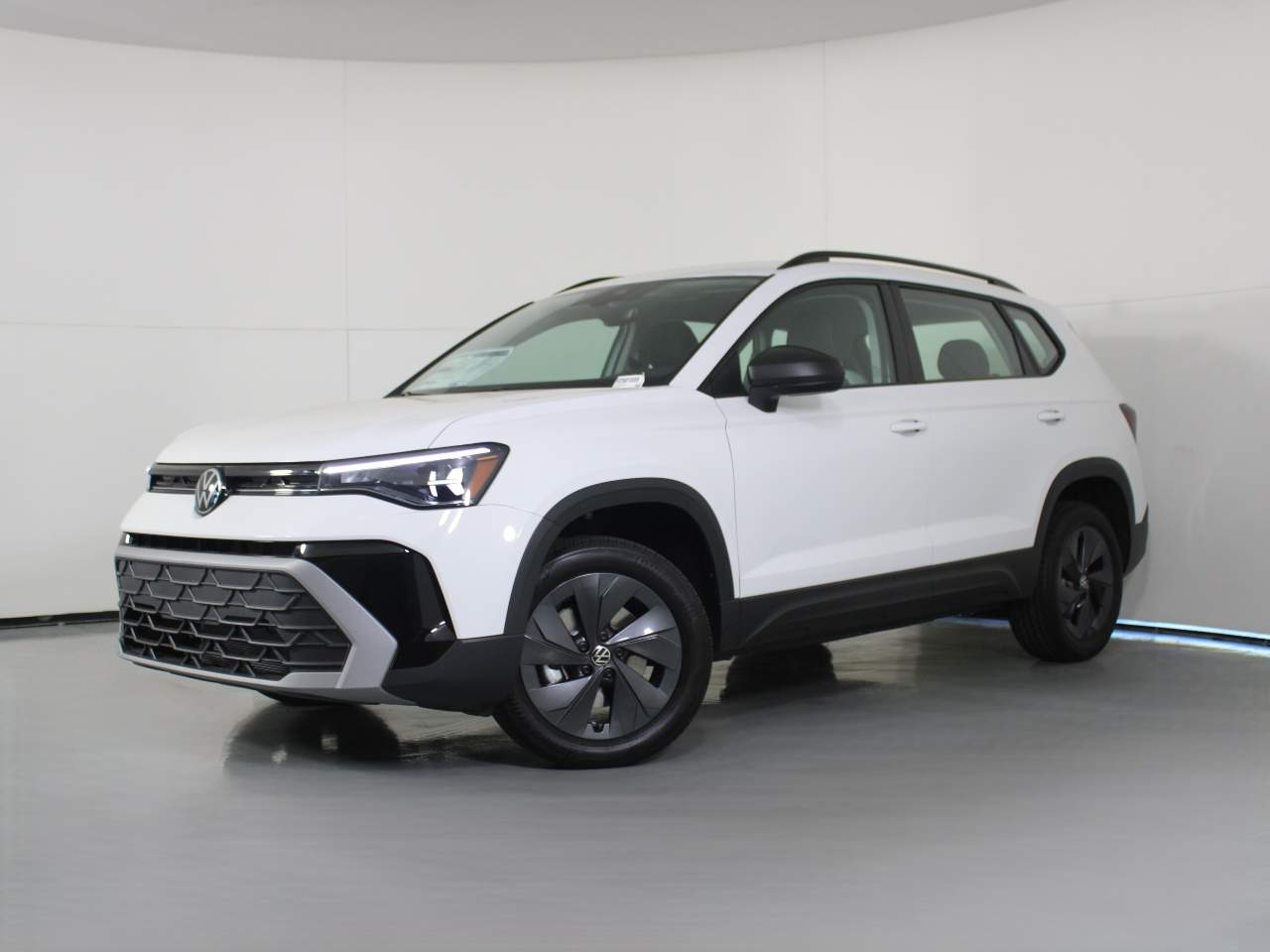 2025 Volkswagen Taos S