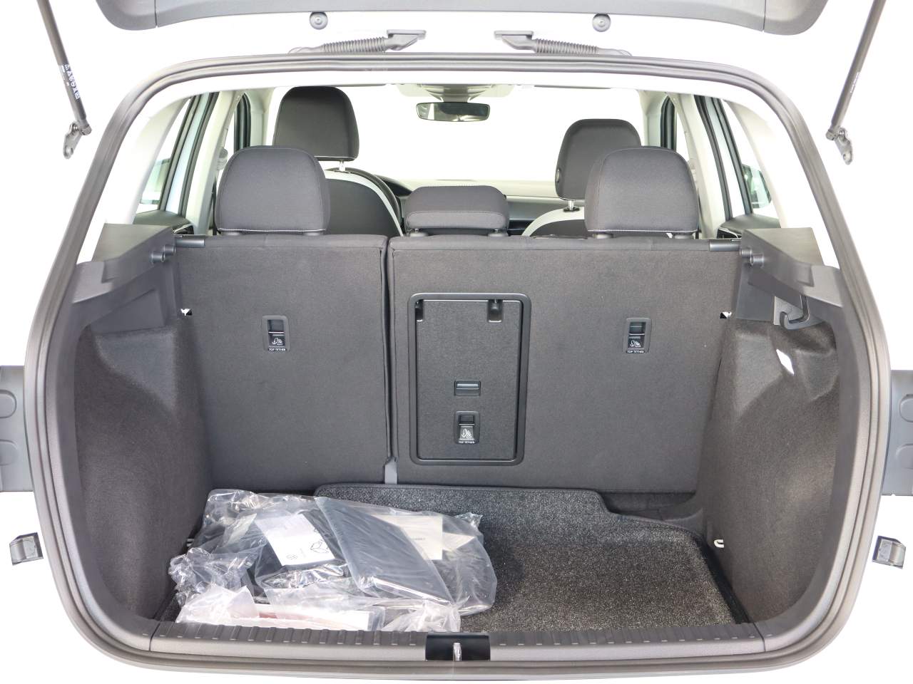 2027 Volkswagen Taos S