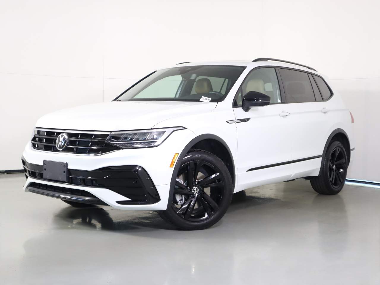 2024 Volkswagen Tiguan SE R-Line Black 4Motion