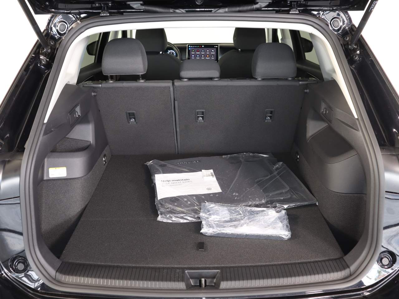 2025 Volkswagen Tiguan S 4Motion