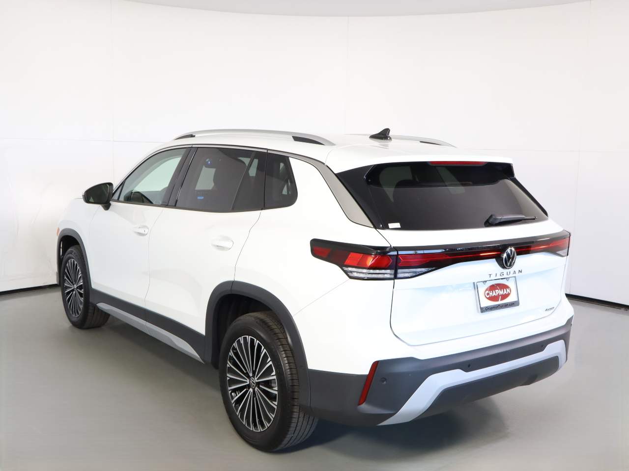 2026 Volkswagen Tiguan S 4Motion