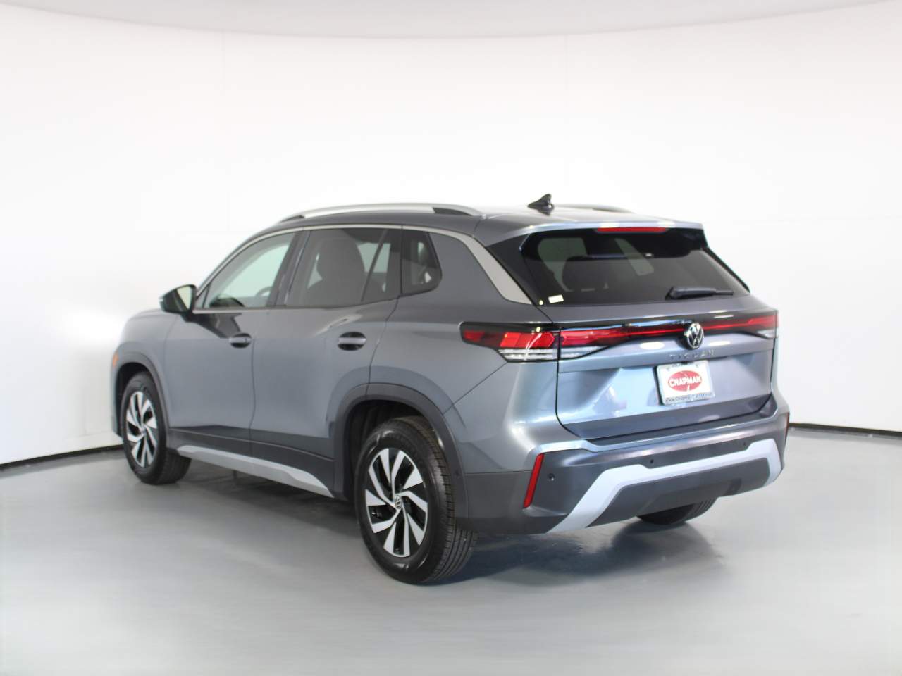 2025 Volkswagen Tiguan S photo 3