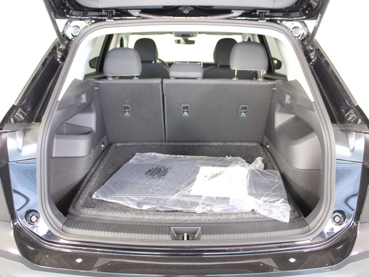 2025 Volkswagen Tiguan S