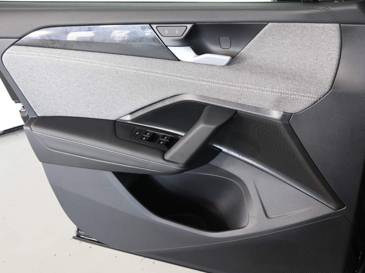 2025 Volkswagen Tiguan S