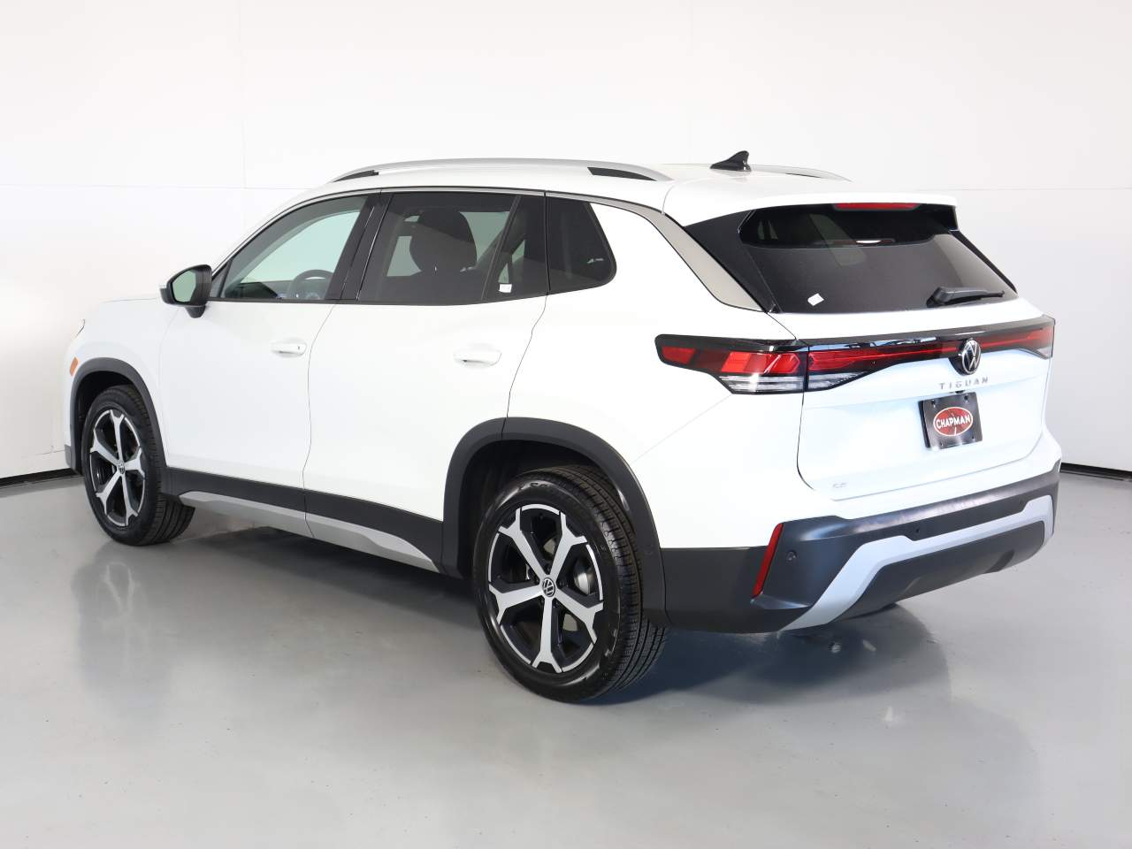 2025 Volkswagen Tiguan SE