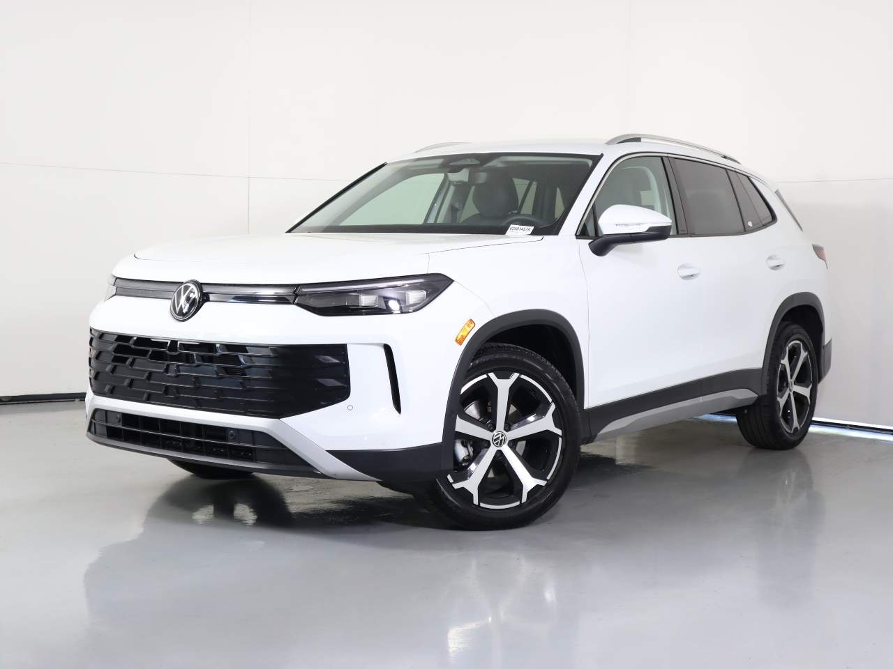 2025 Volkswagen Tiguan SE