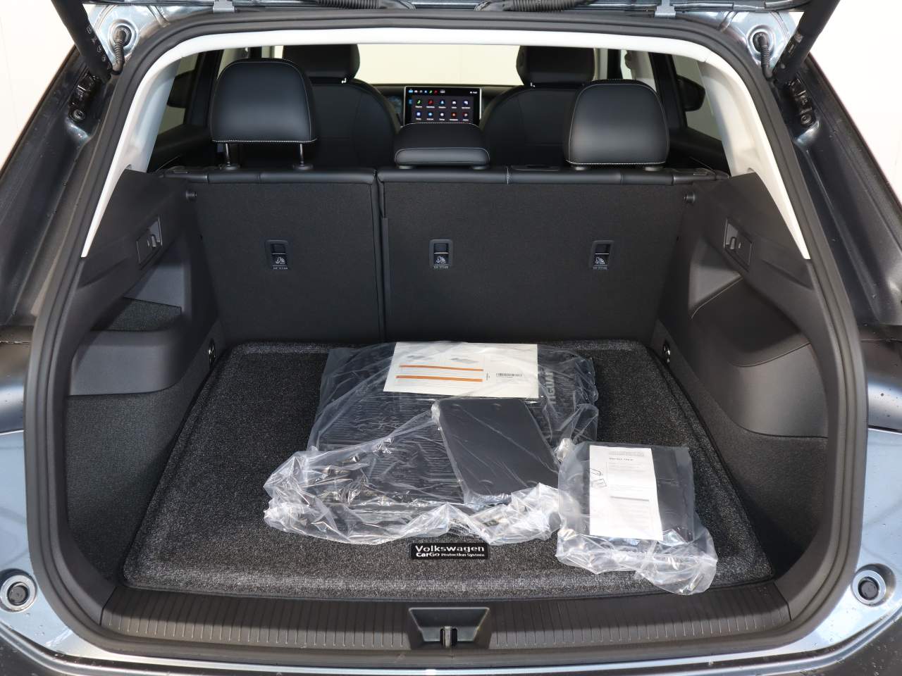 2025 Volkswagen Tiguan SE