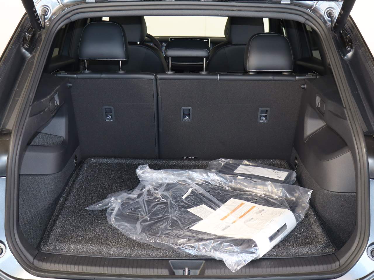 2026 Volkswagen Tiguan SE R-Line Black 4Motion