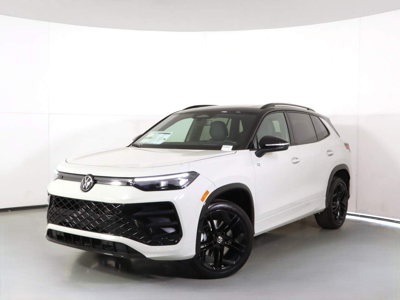 2026 Volkswagen Tiguan SE R-Line Black 4Motion