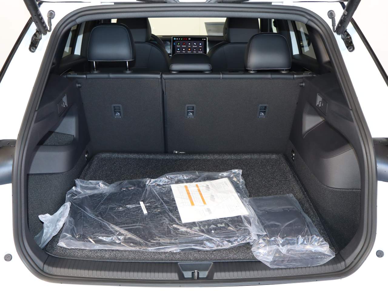 2026 Volkswagen Tiguan SE R-Line Black 4Motion