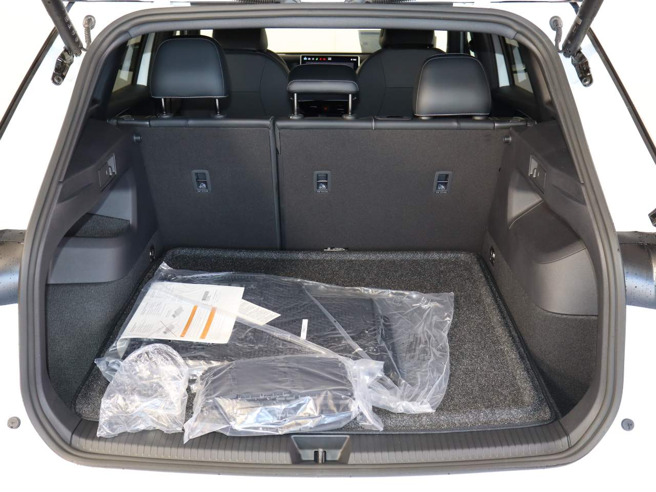 2026 Volkswagen Tiguan SE R-Line Black 4Motion