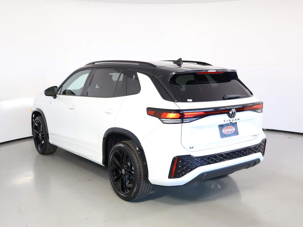 2026 Volkswagen Tiguan SE R-Line Black 4Motion