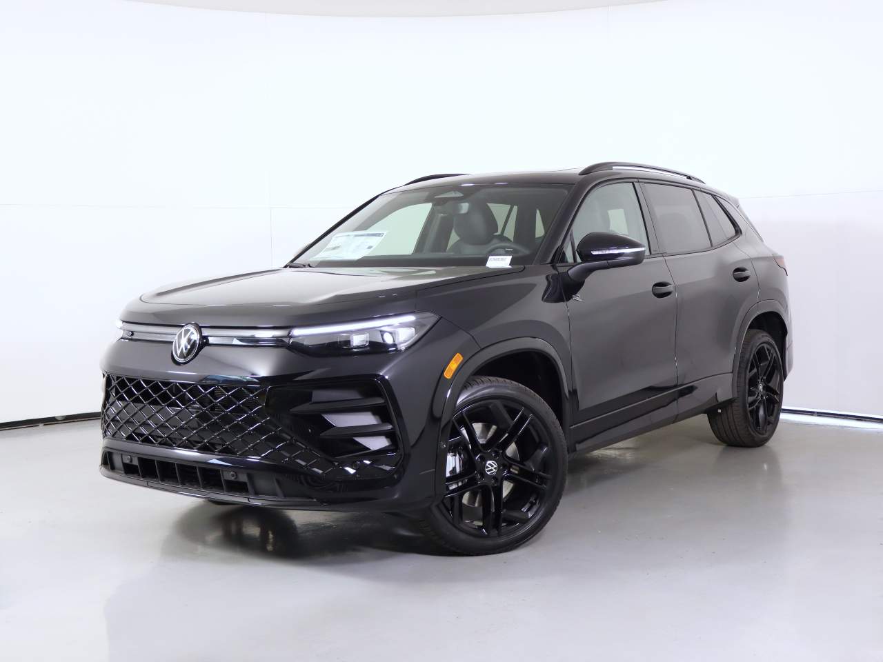 2026 Volkswagen Tiguan SE R-Line Black 4Motion