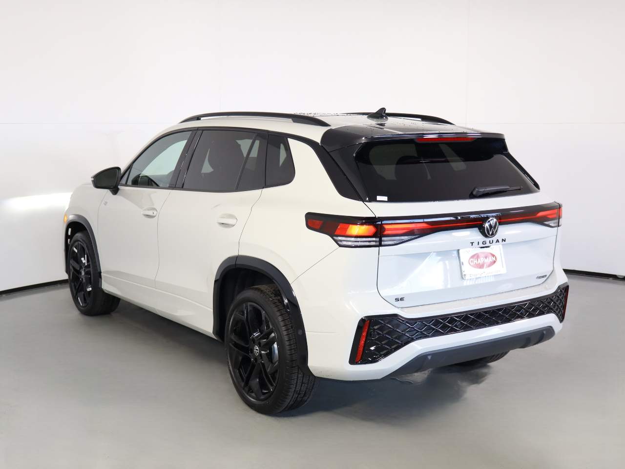 2026 Volkswagen Tiguan SE R-Line Black 4Motion