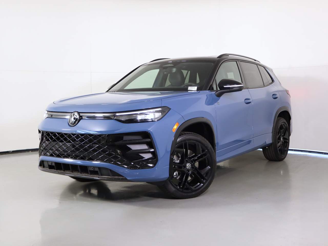 2026 Volkswagen Tiguan SE R-Line Black 4Motion