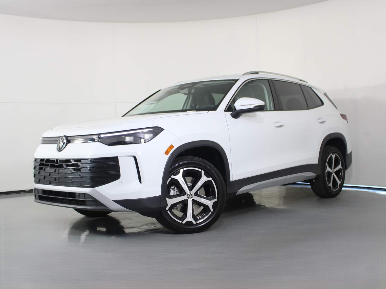 2025 Volkswagen Tiguan SE 4Motion