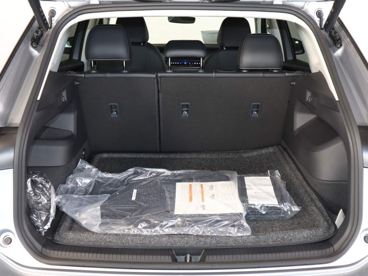 2025 Volkswagen Tiguan SE 4Motion