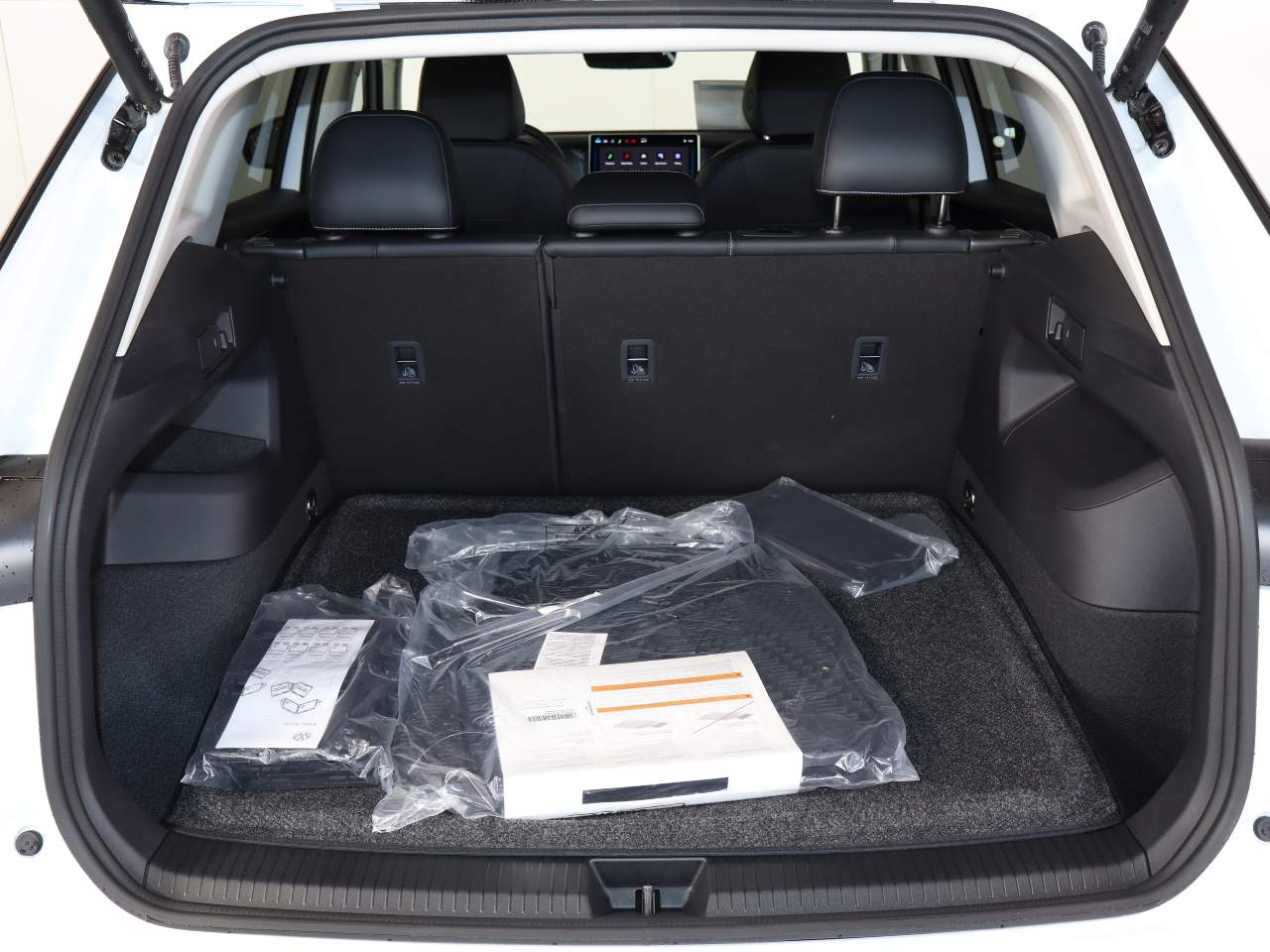 2026 Volkswagen Tiguan SE 4Motion