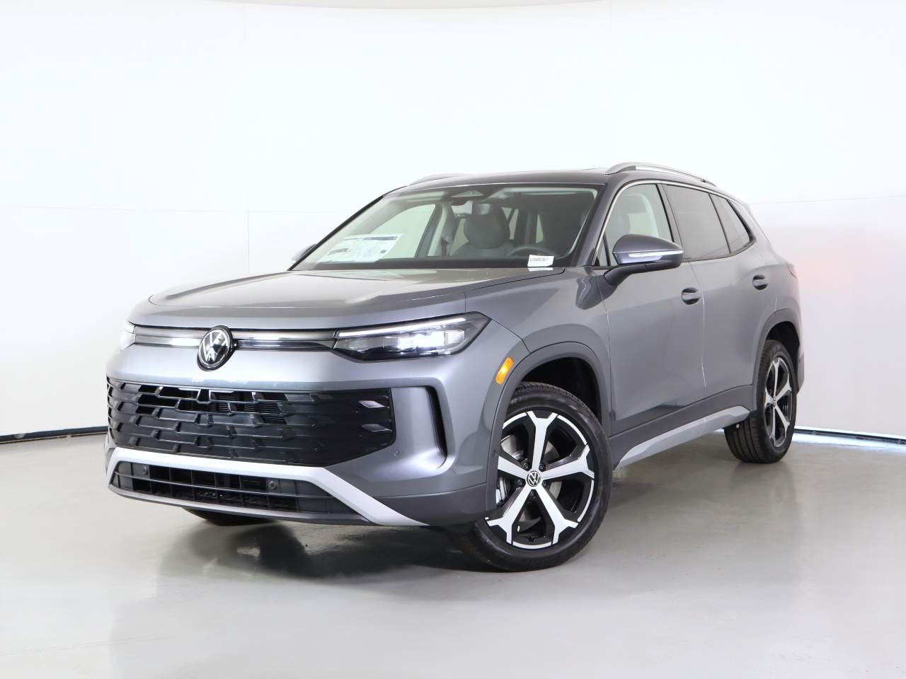 2026 Volkswagen Tiguan SE 4Motion