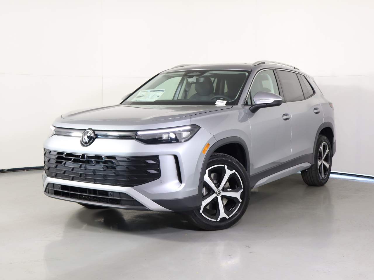 2026 Volkswagen Tiguan SE 4Motion