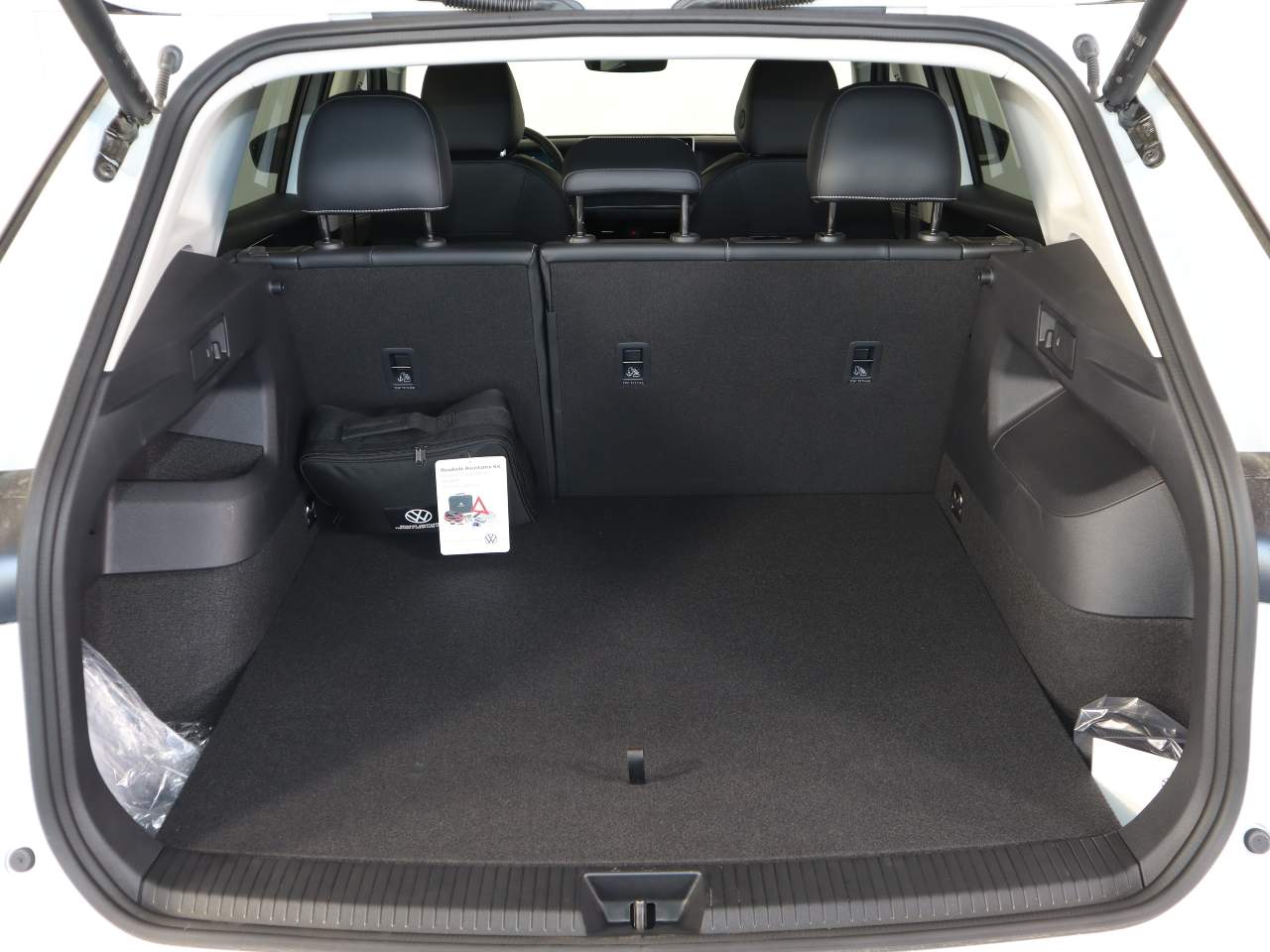 2025 Volkswagen Tiguan SE 4Motion