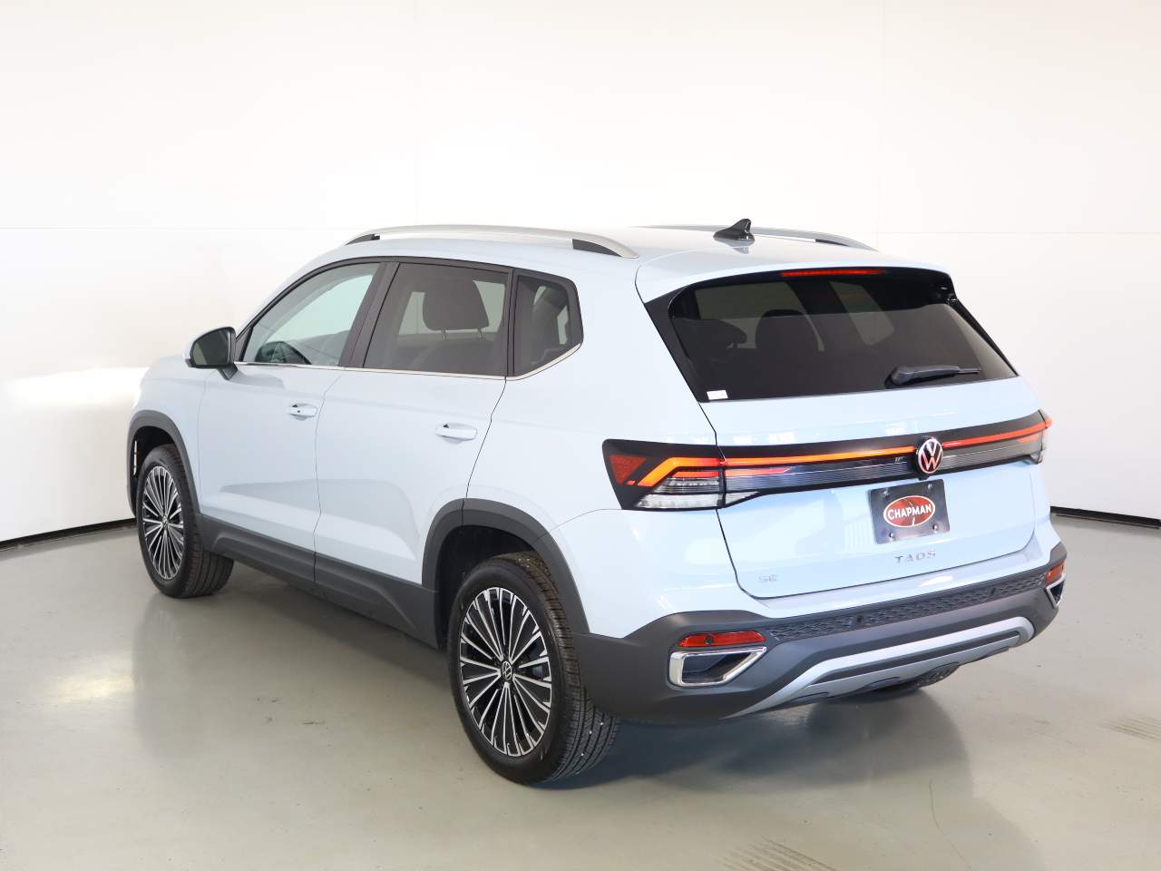 2027 Volkswagen Taos SE