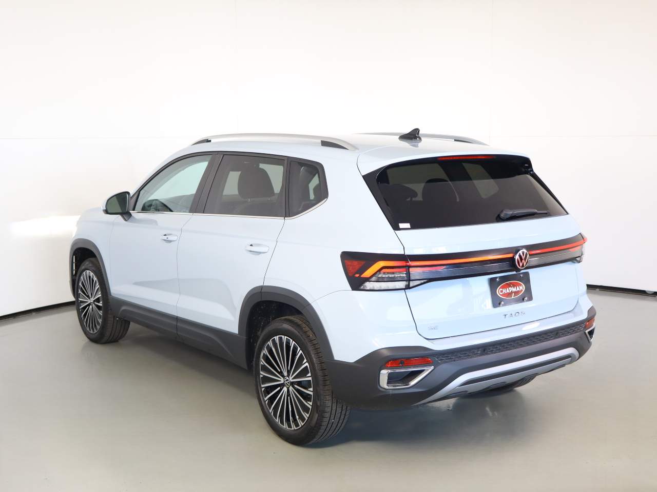 2027 Volkswagen Taos SE