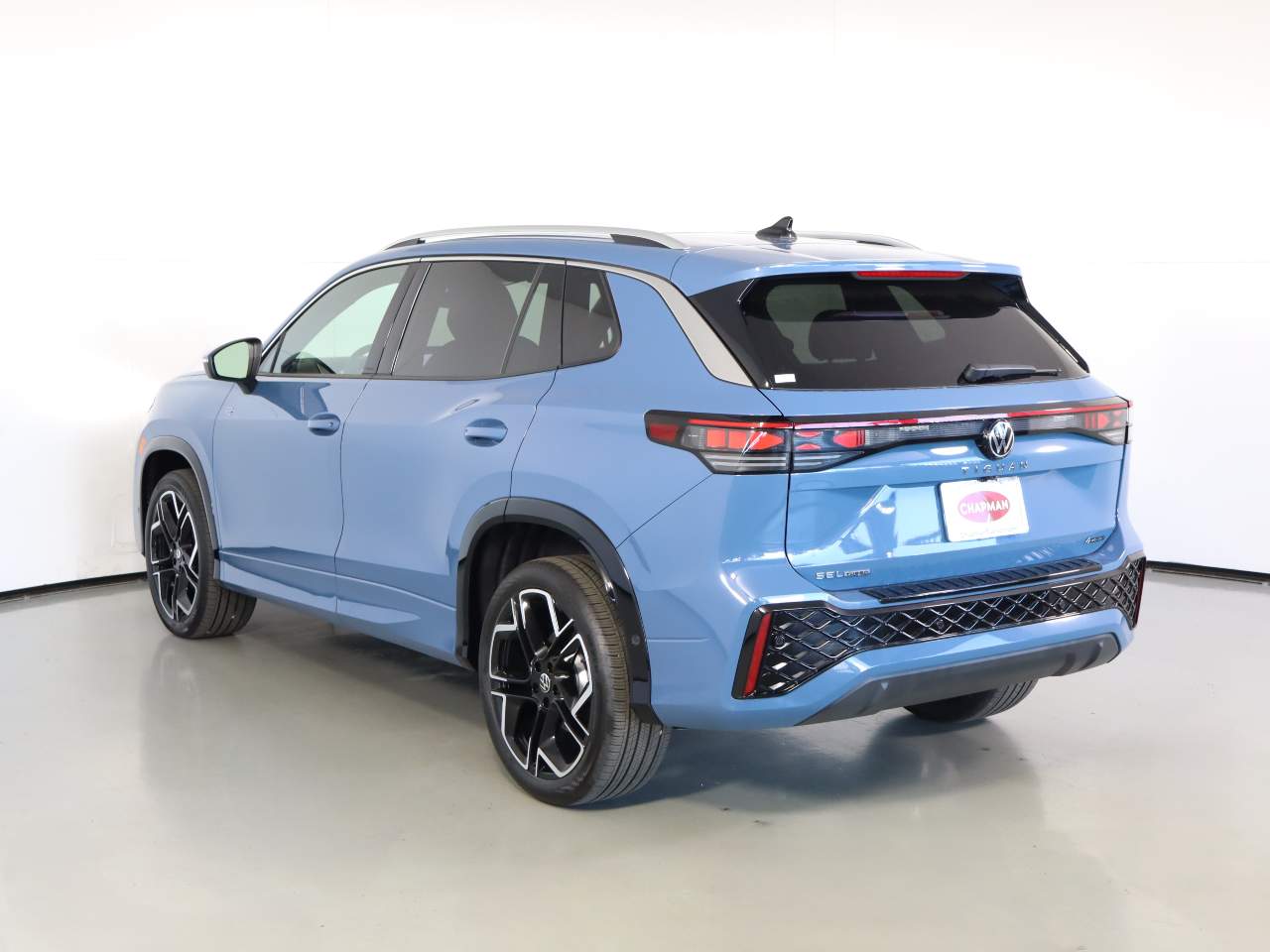 2026 Volkswagen Tiguan SEL R-Line Turbo 4Motion