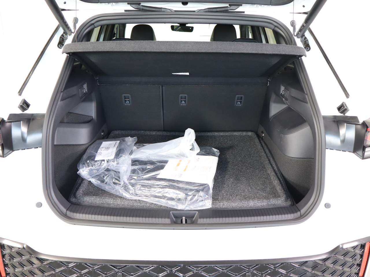 2026 Volkswagen Tiguan SEL R-Line Turbo 4Motion