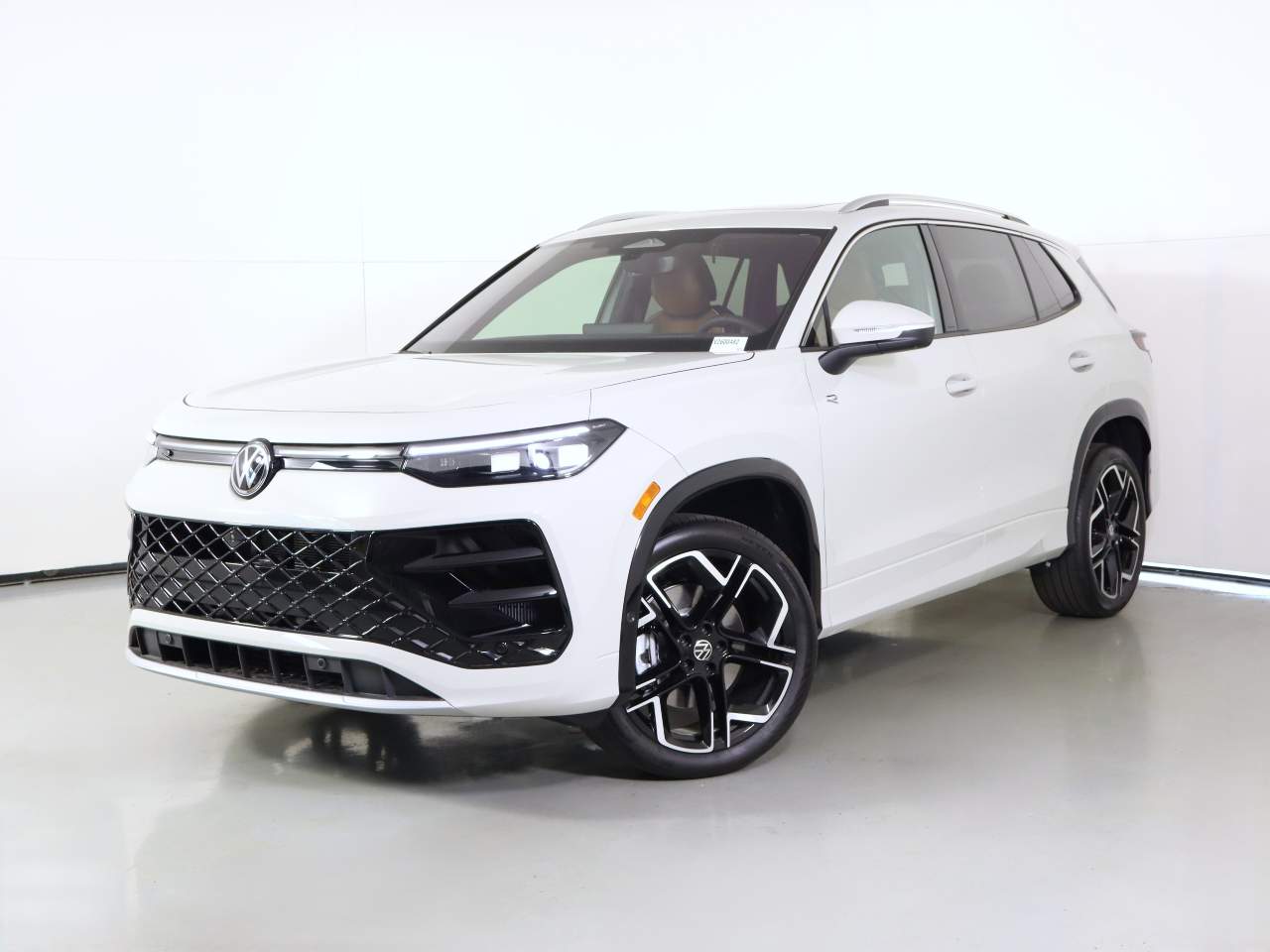 2026 Volkswagen Tiguan SEL R-Line Turbo 4Motion