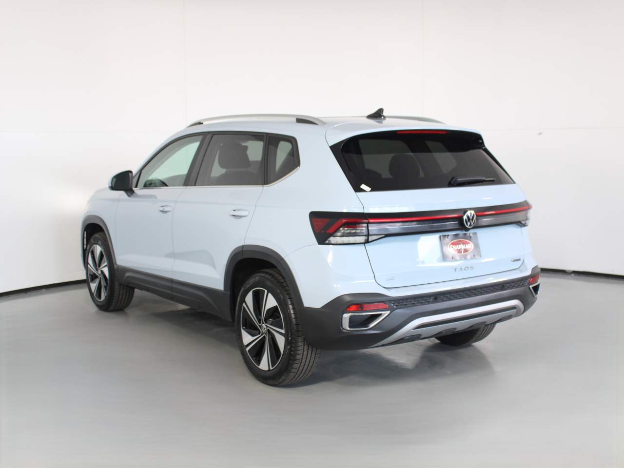 2025 Volkswagen Taos SE 4Motion