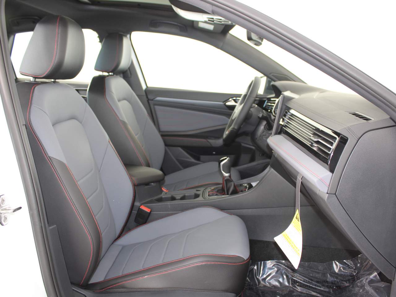 2025 Volkswagen Jetta GLI Autobahn - Photo 13