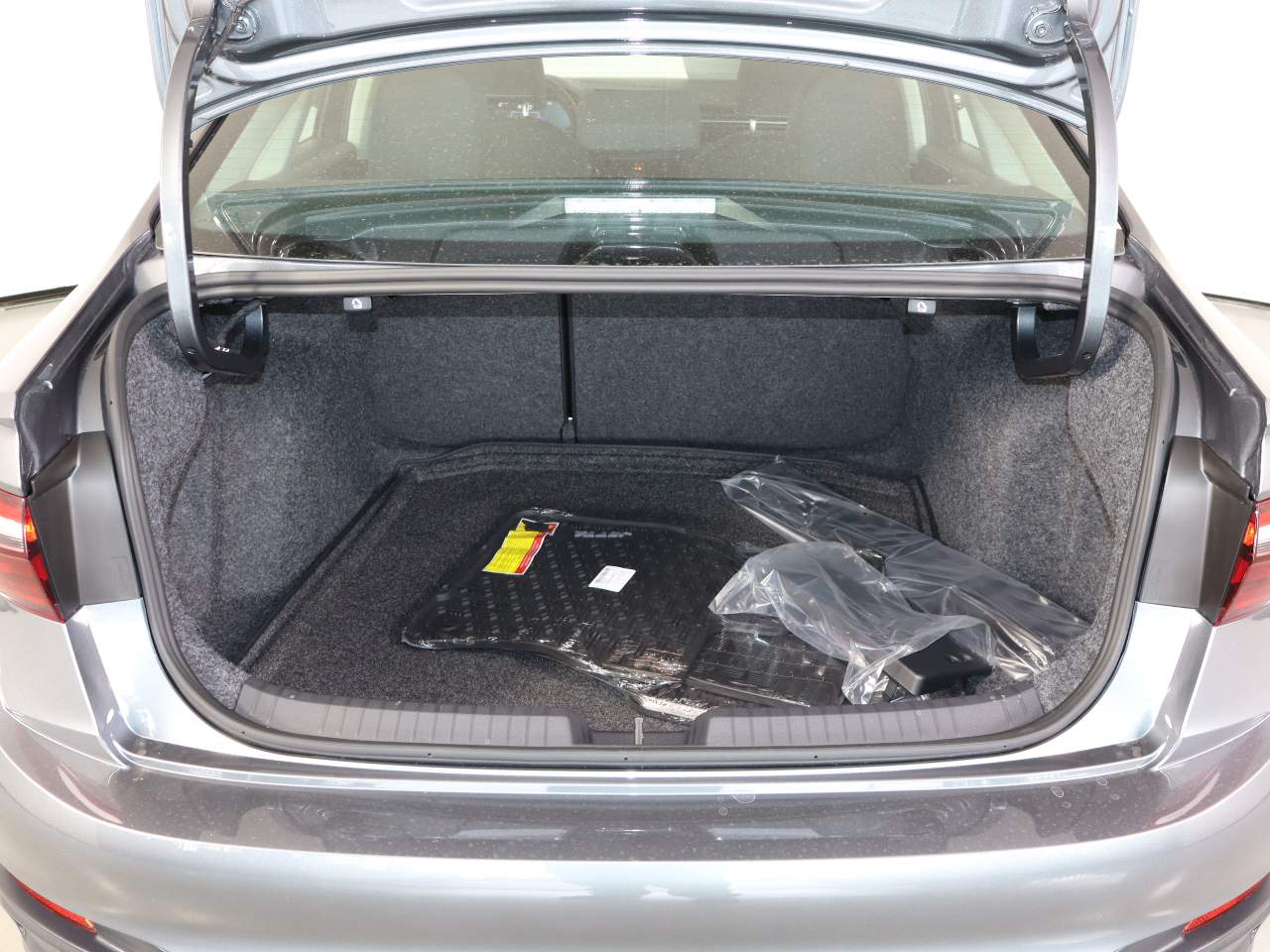 2026 Volkswagen Jetta S photo 2