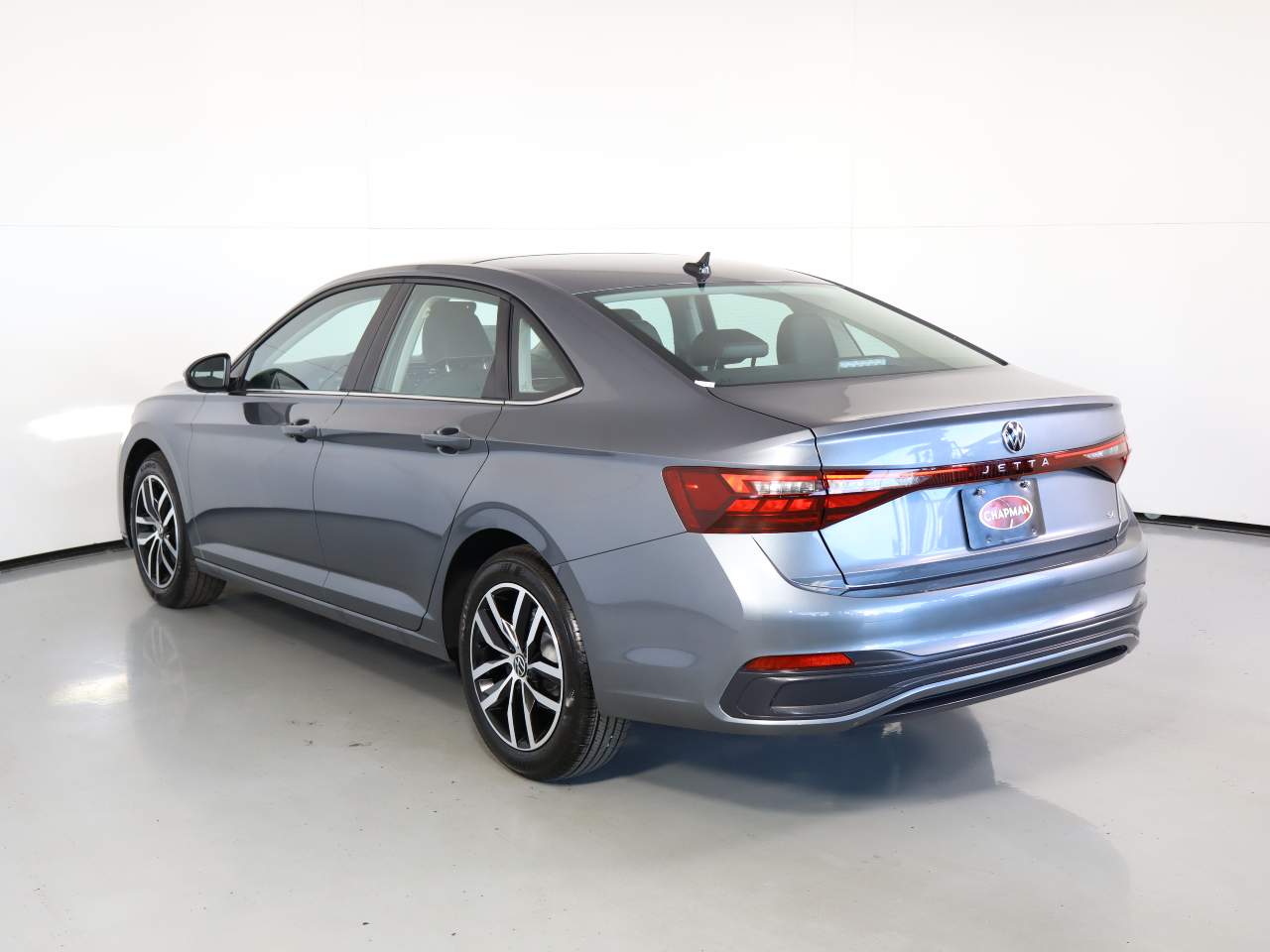 2026 Volkswagen Jetta SE photo 3