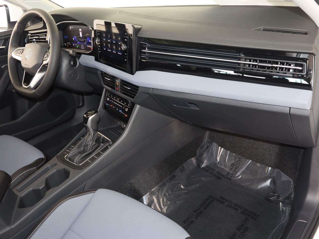 2025 Volkswagen Jetta Sedan SE