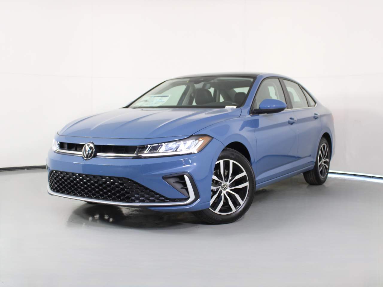2025 Volkswagen Jetta Sedan SE
