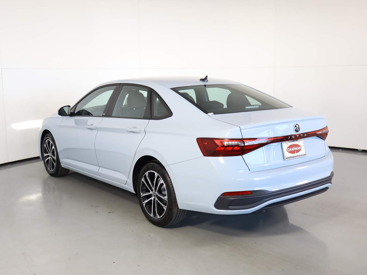 2026 Volkswagen Jetta Sport photo 3