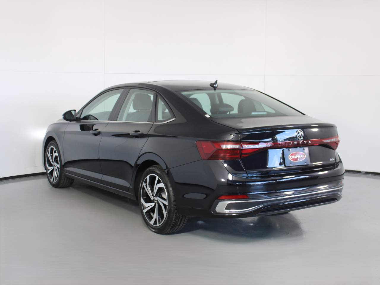 2026 Volkswagen Jetta SEL photo 3