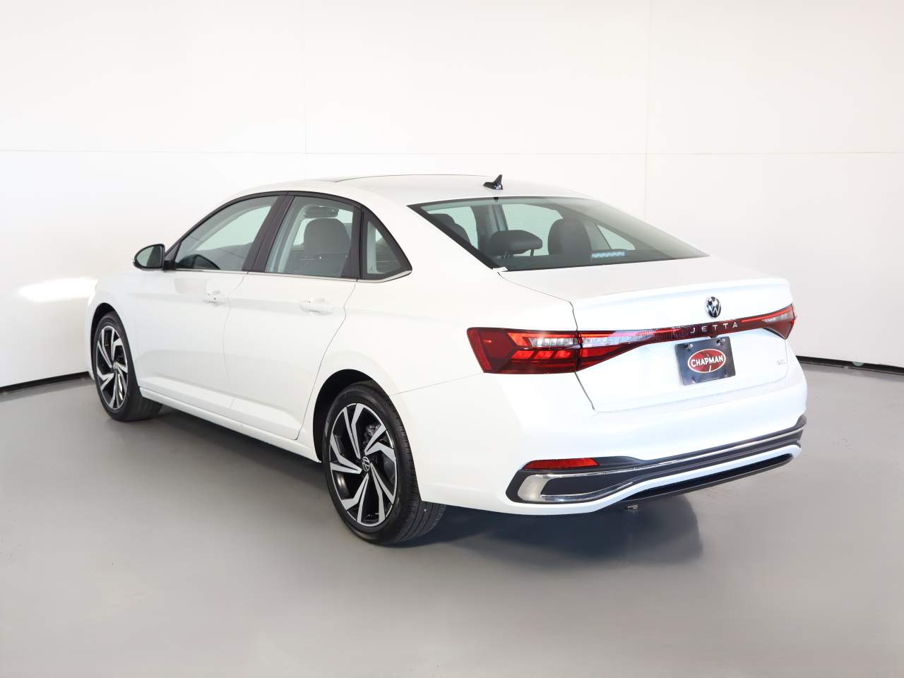 2026 Volkswagen Jetta SEL photo 3